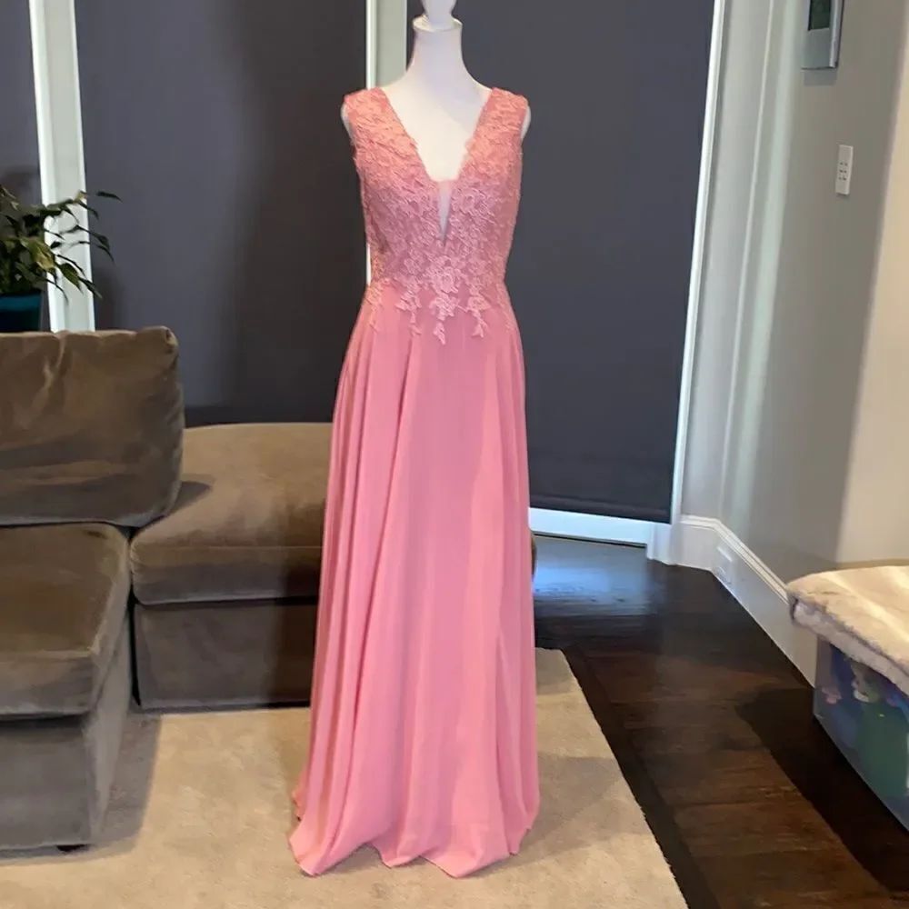 Women’s Pink Full Length Sleeveless V-Neck Dress Corset Back Size 4 NWOT
